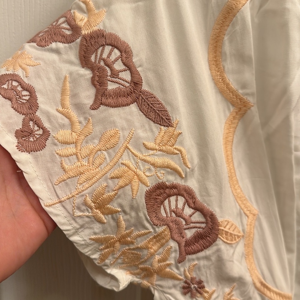 Embroidered Top - Picture 5 of 8